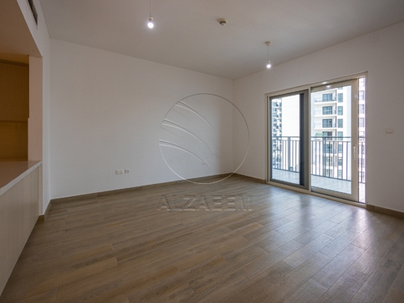 Partial Canal View | High Floor | VACANT