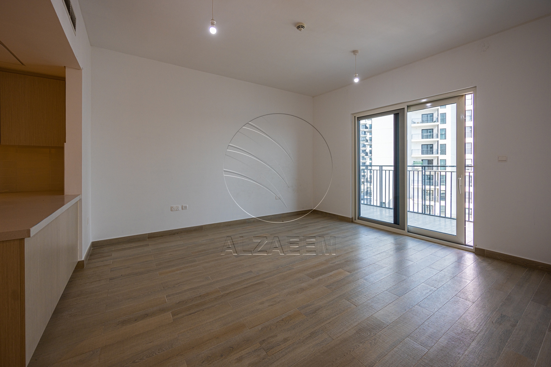 Partial Canal View | High Floor | VACANT