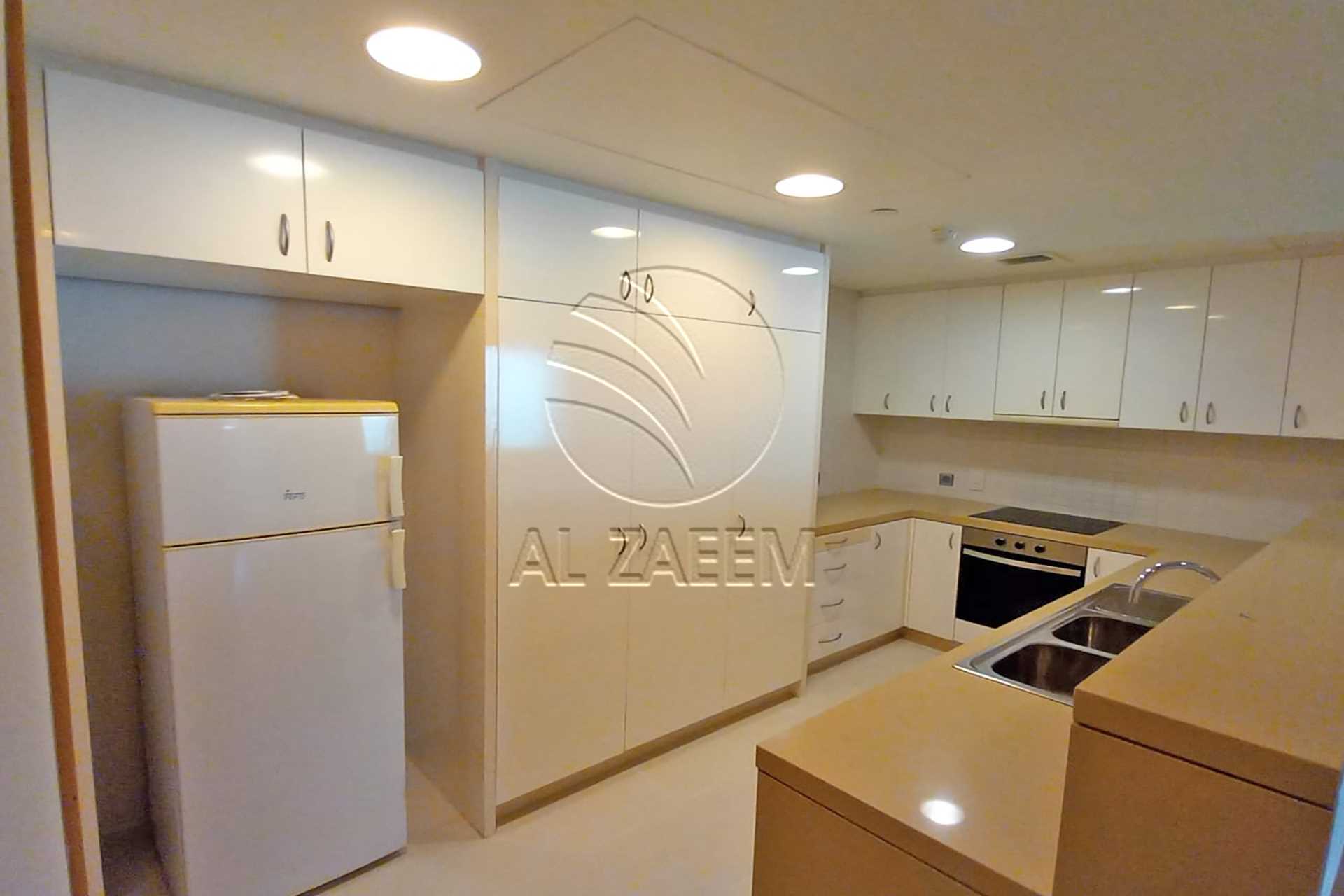 High Level Unit | Tenanted | Urban View