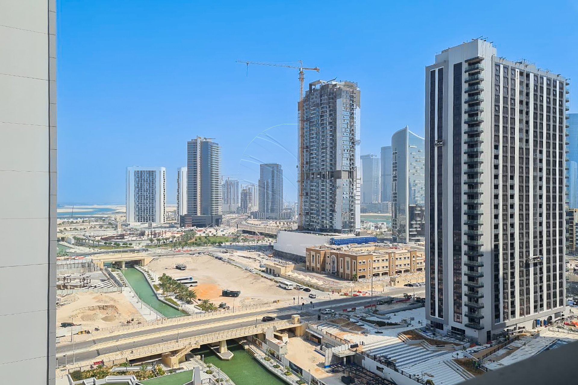 √ Waterfront Views | High Level and Vacant Unit √