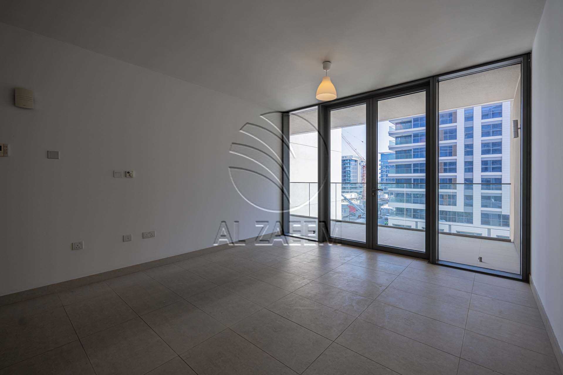 VACANT NOW | High Level | Spacious Balcony