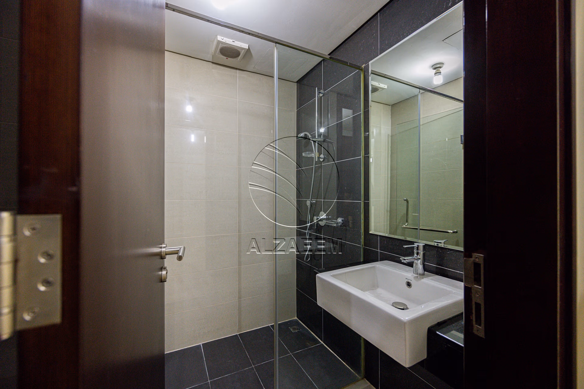 √Partial Sea View | High Floor | Premium Location√