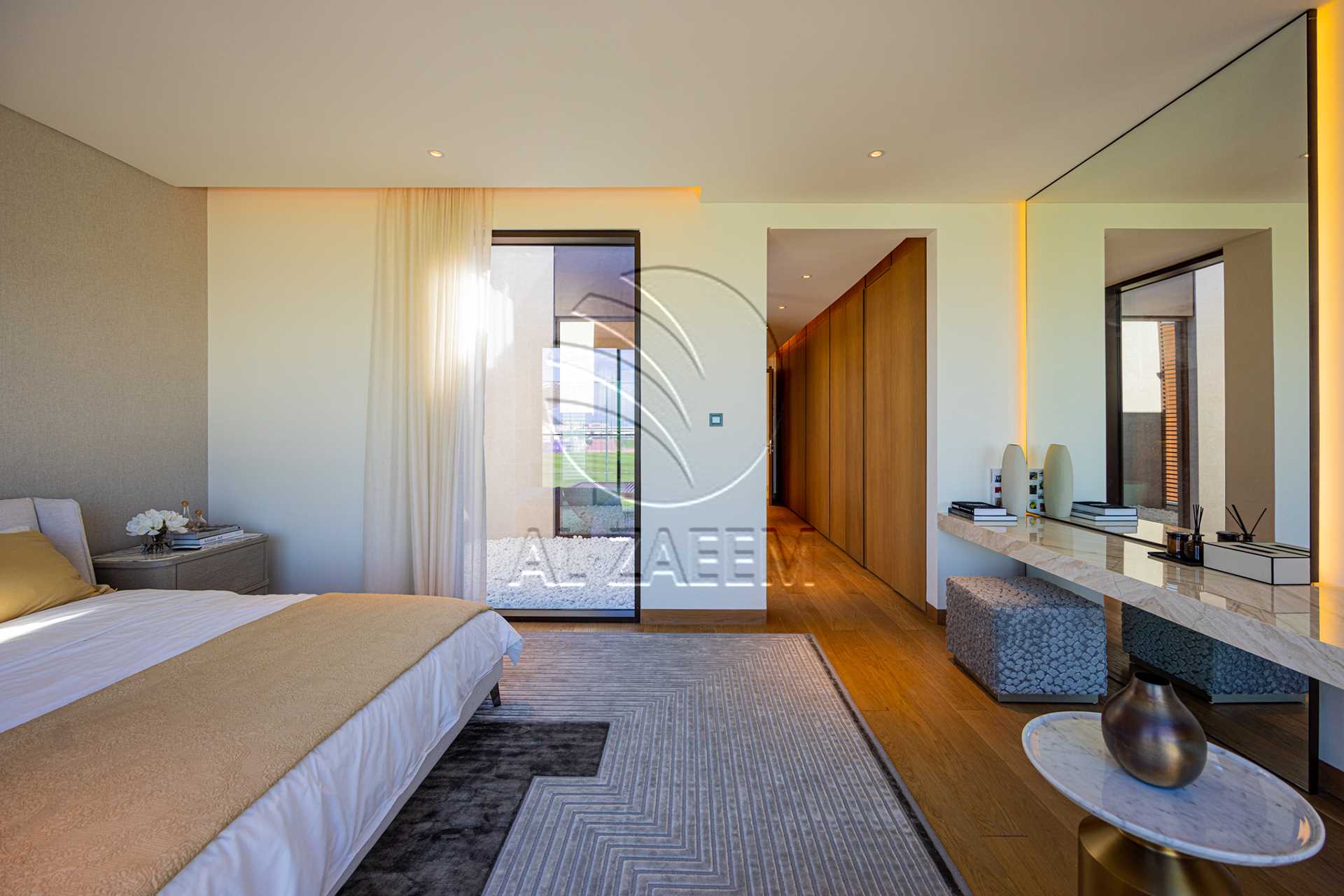 Alsidr | High Ceiling | Single Row Corner