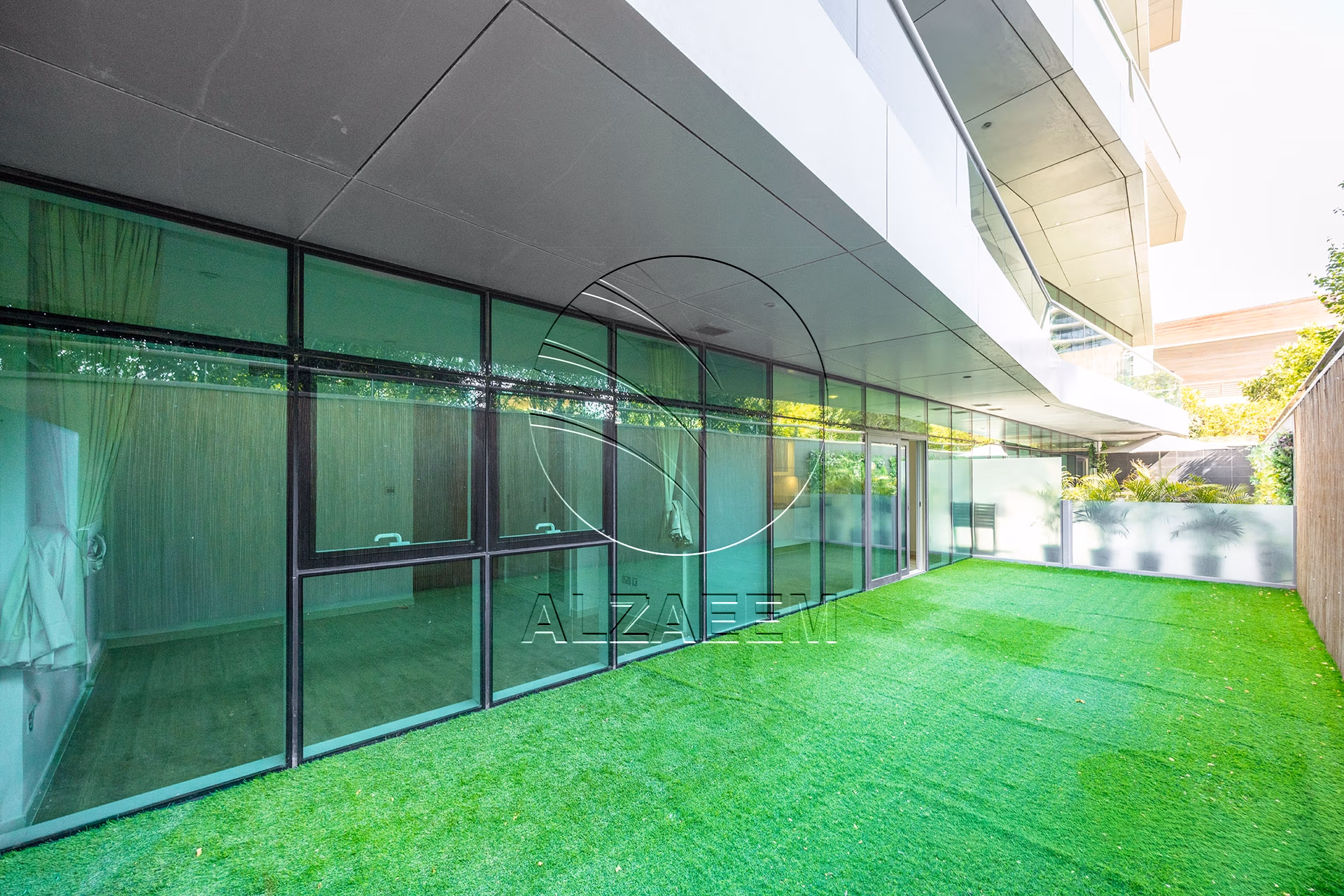 Hot Deal! VACANT | Accessible Unit | Big Terrace
