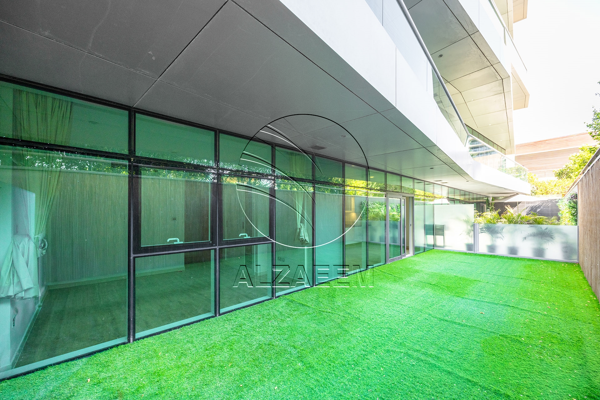 Hot Deal! VACANT | Accessible Unit | Big Terrace
