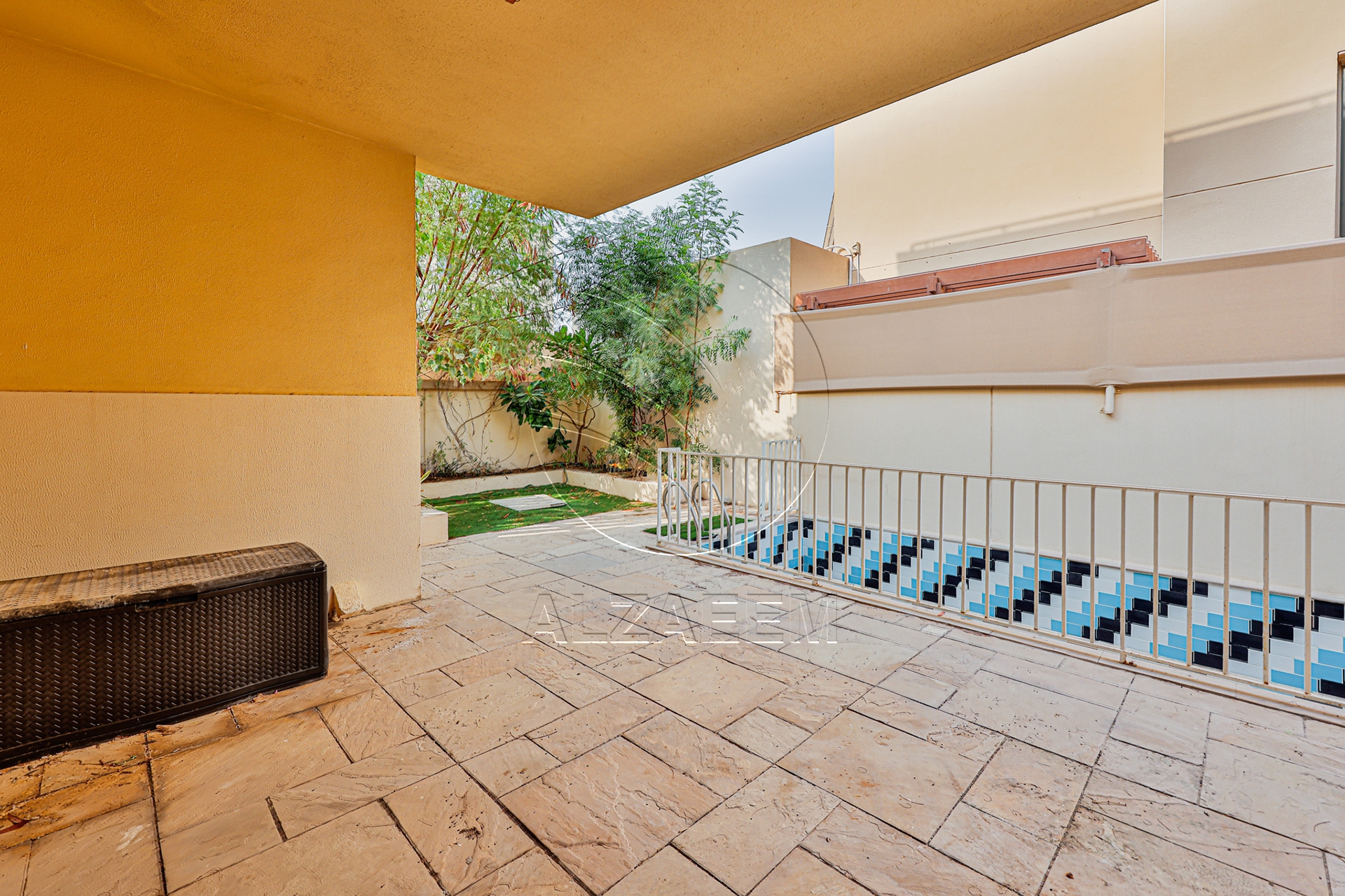 √ Private Pool | Type A | Tenanted | CORNER √