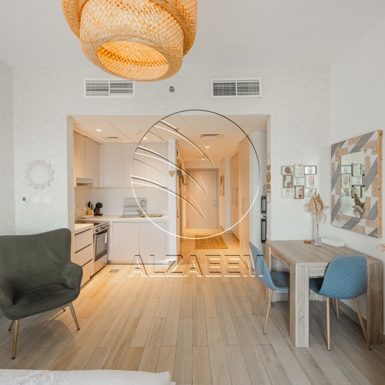 High Level + Furnished | Full Canal View | VACANT