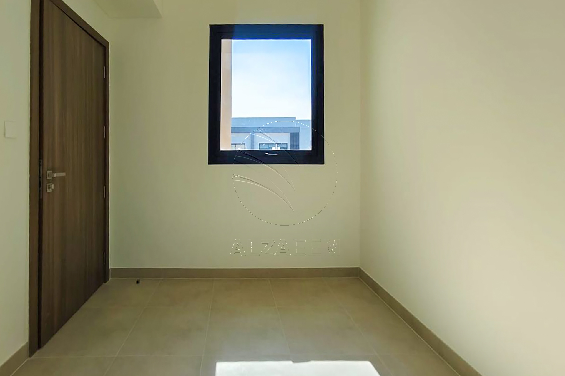 Single Row | Semi Furnished | Near Amenities