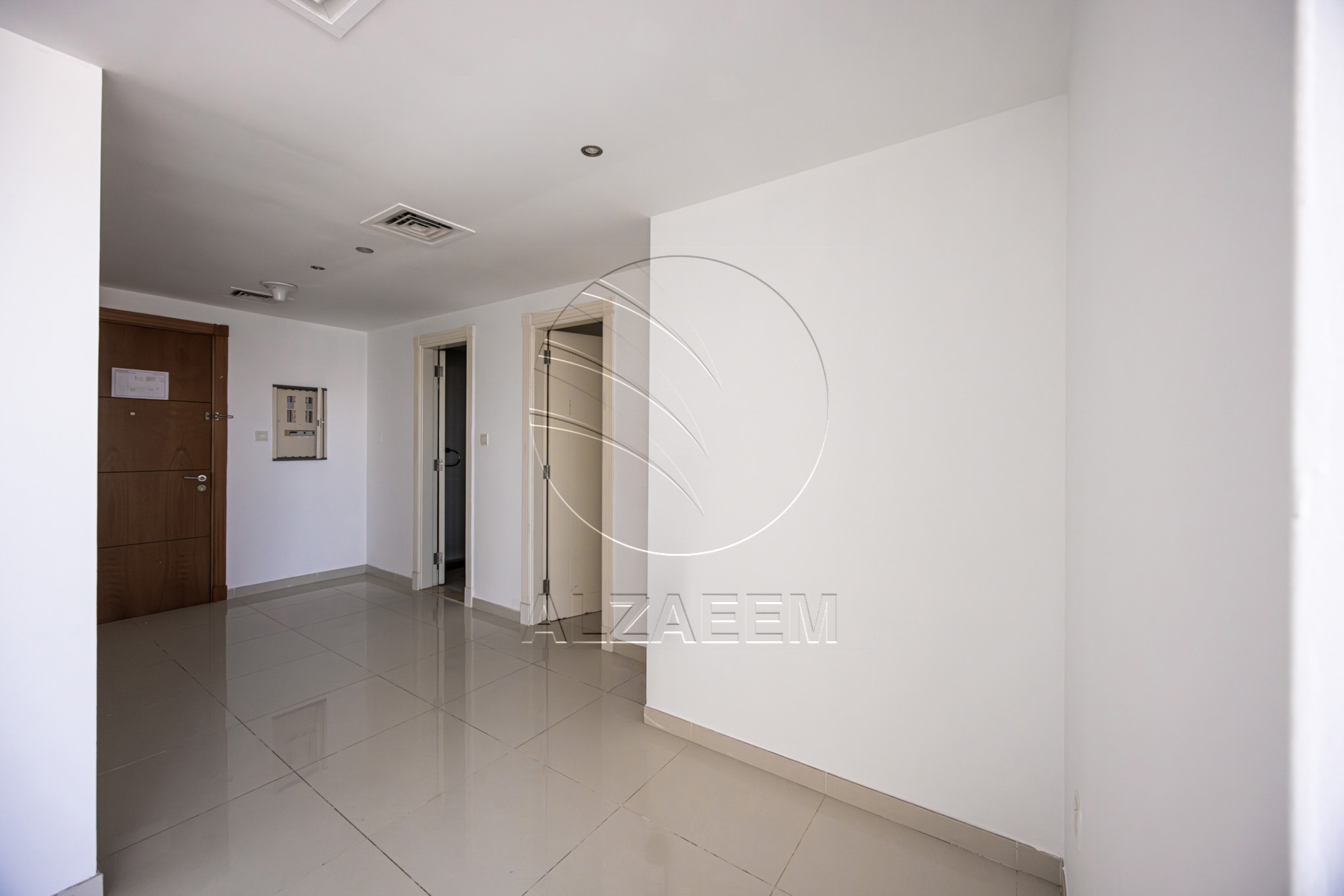 VACANT 1BR+Storage | Partial Sea View | Furnished