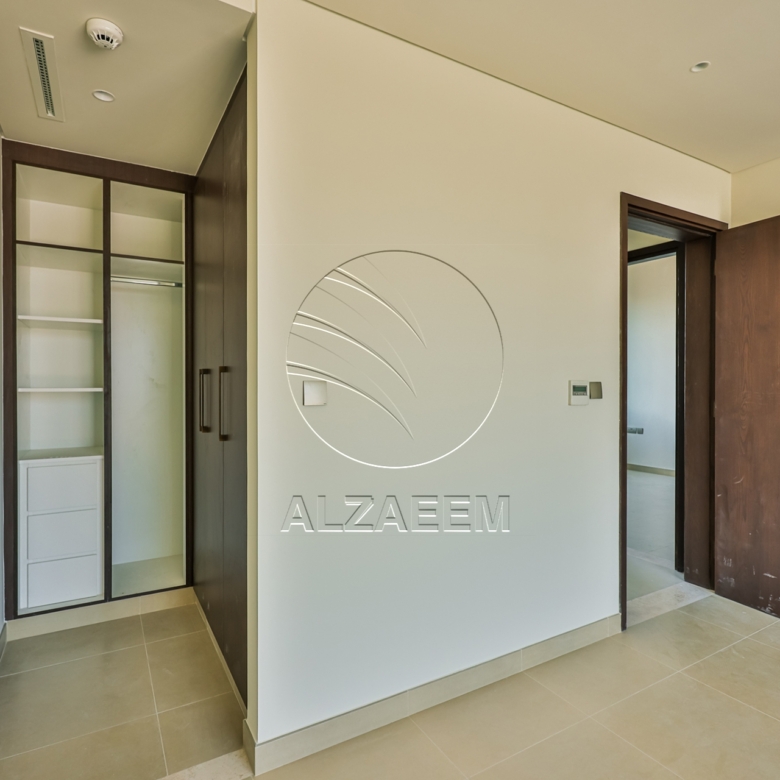 √Single Row! Perfect for End Use | Spacious Area√