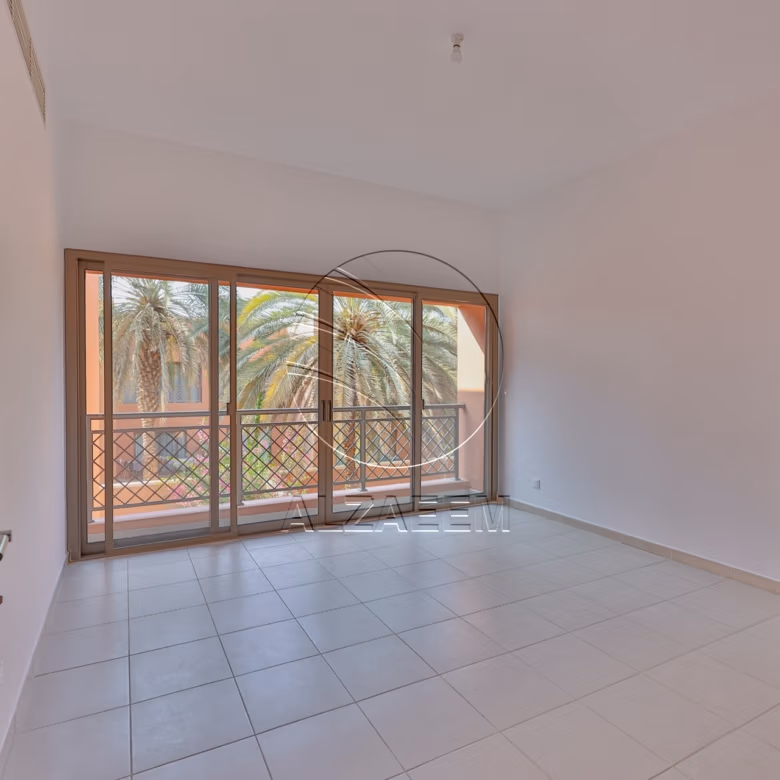 √Prime Location | UPCOMING | Private Garden√