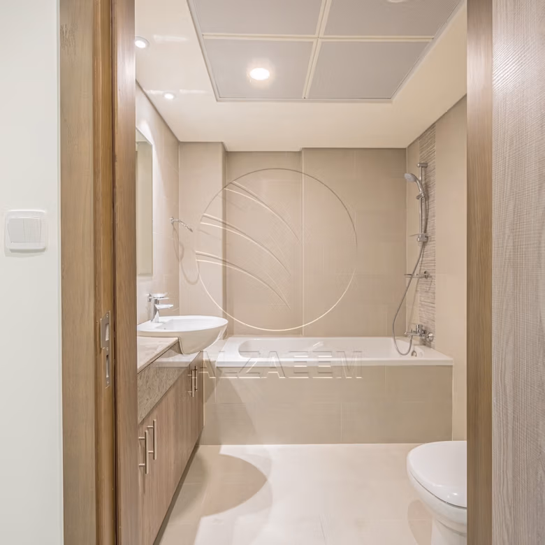√HOT DEAL! Premium Location | Accessible Unit√