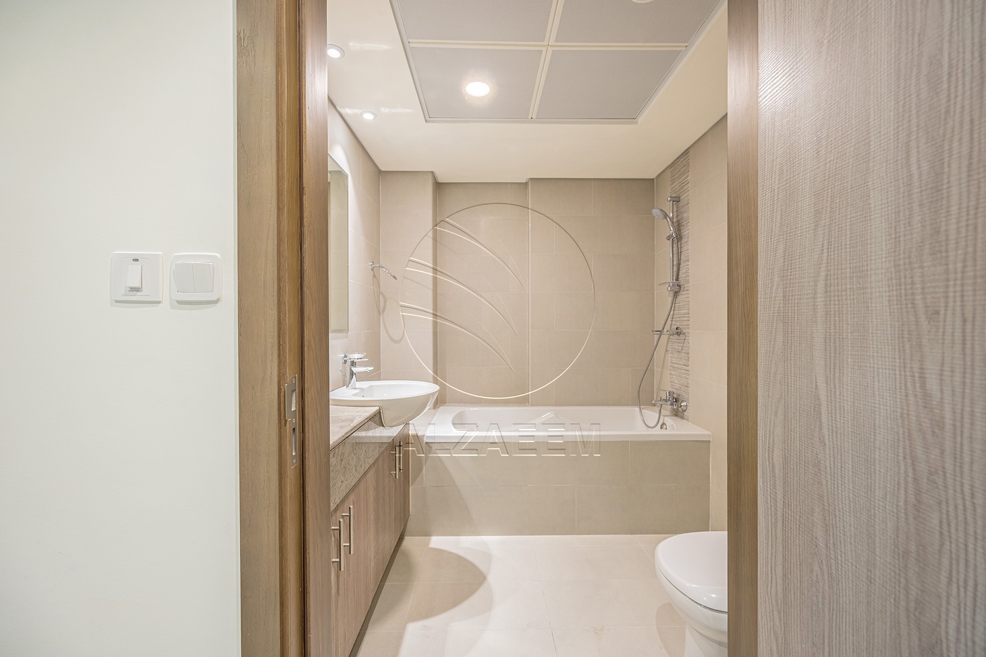 √HOT DEAL! Premium Location | Accessible Unit√