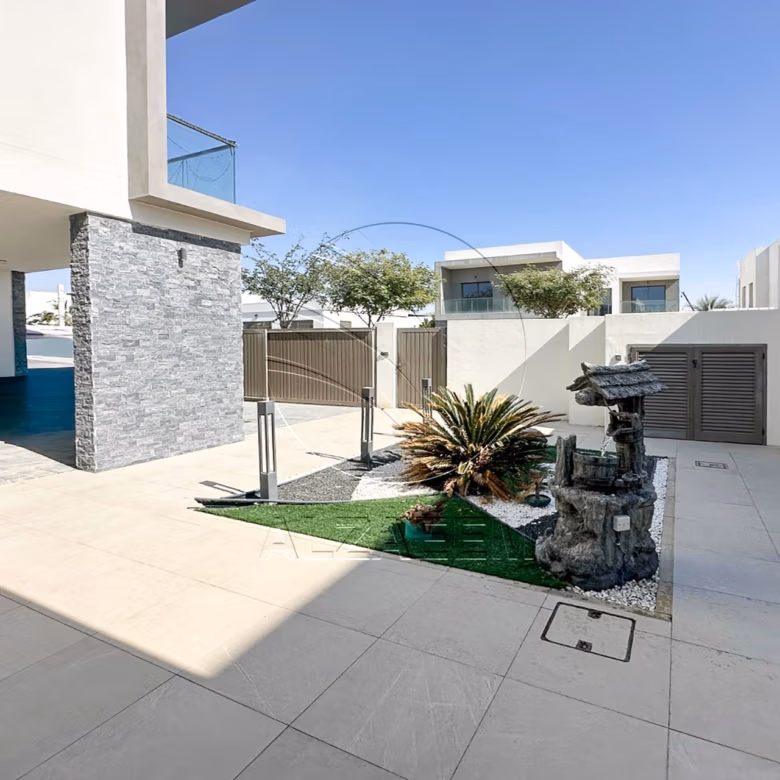 Single Row Corner | Golf Course View | Type 4F