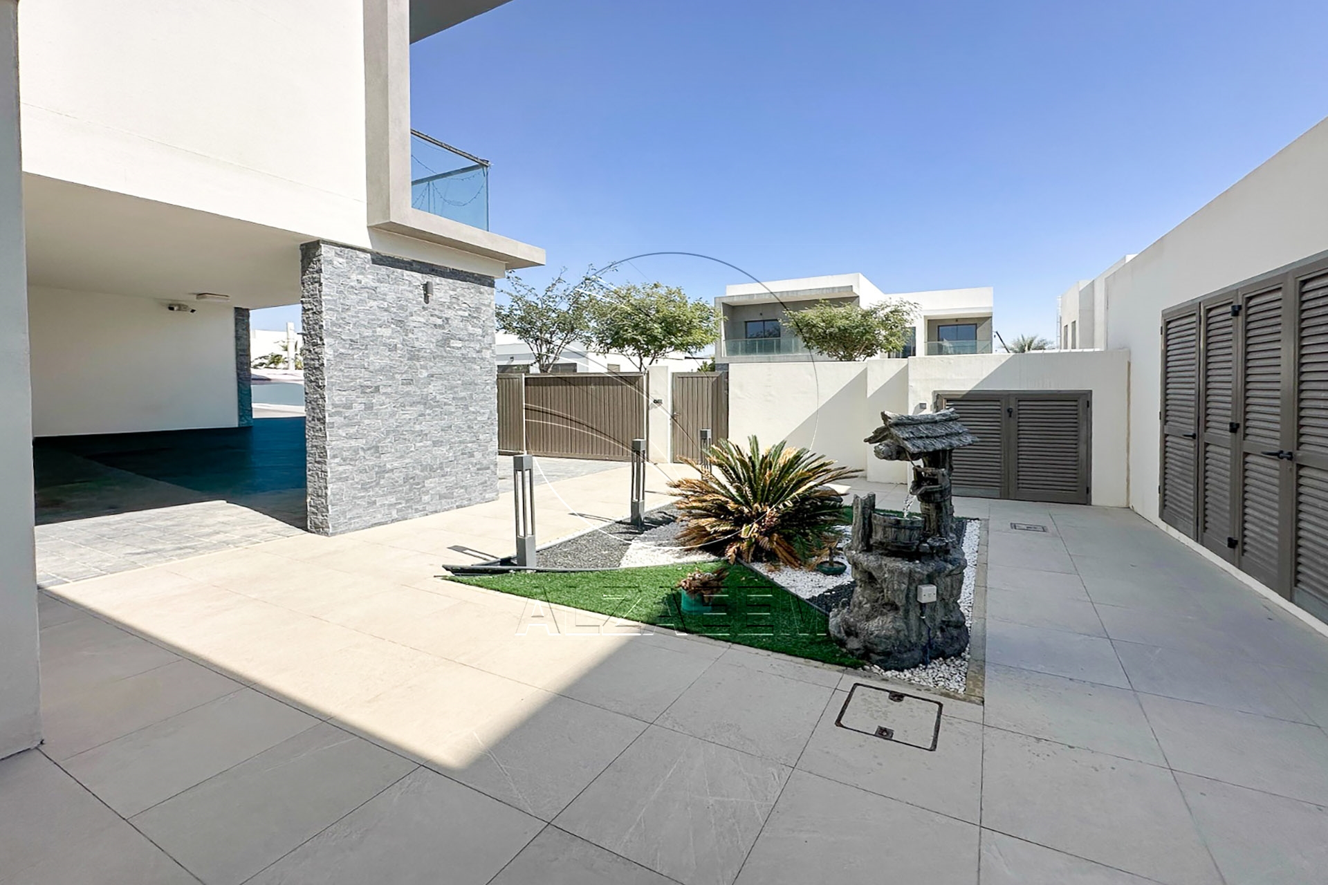 Single Row Corner | Golf Course View | Type 4F
