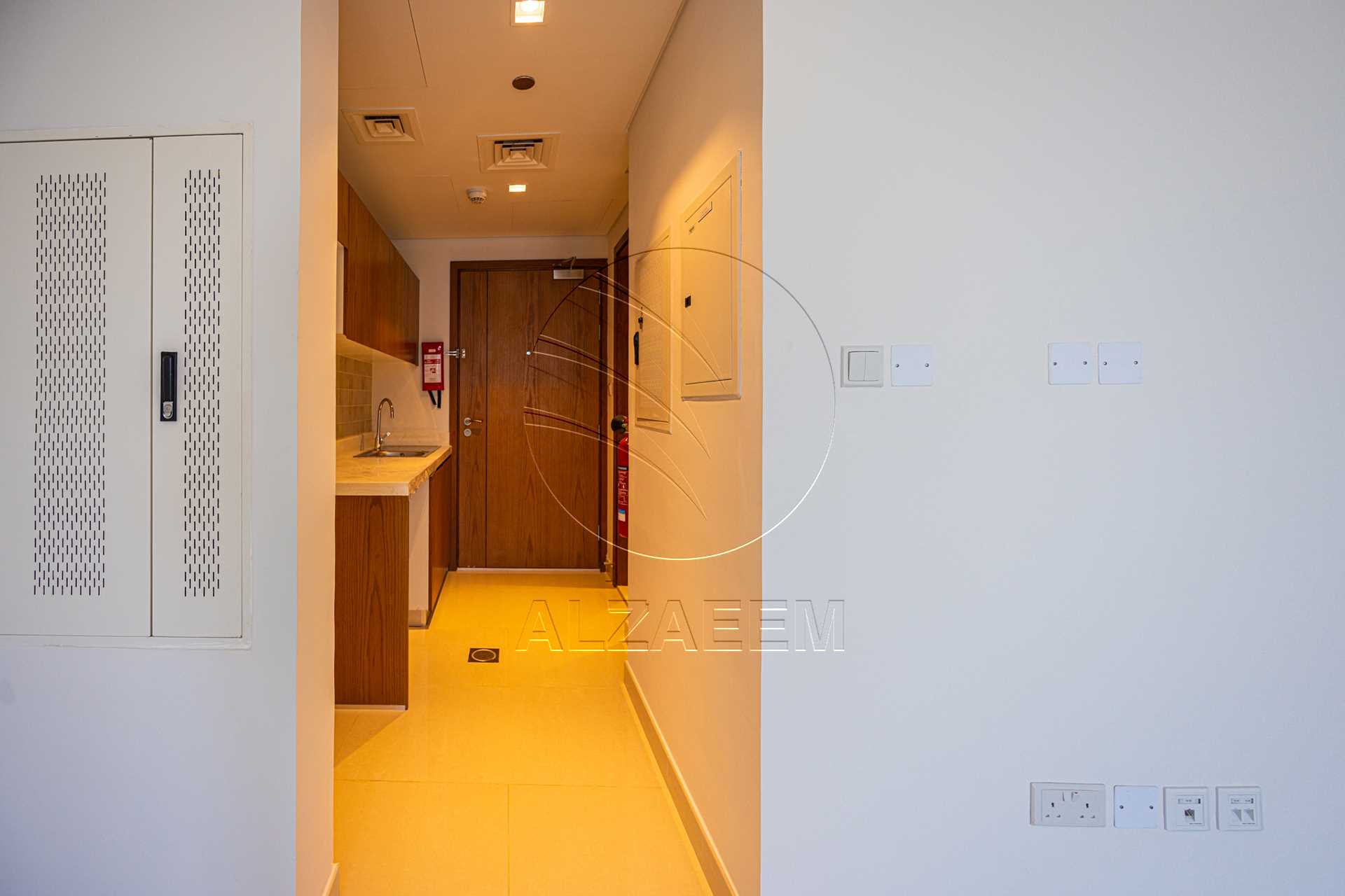 √Just Listed | Rented Studio with Community Views√