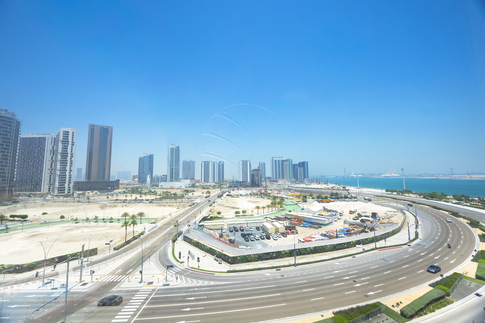 √ EXCLUSIVE | Bright + Spacious | Sea View 2BR+M √