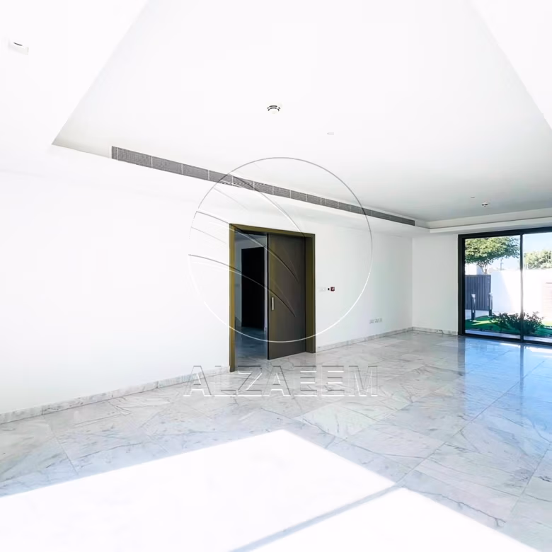 Corner | Single Row | Type 4F | Pool + Golf view