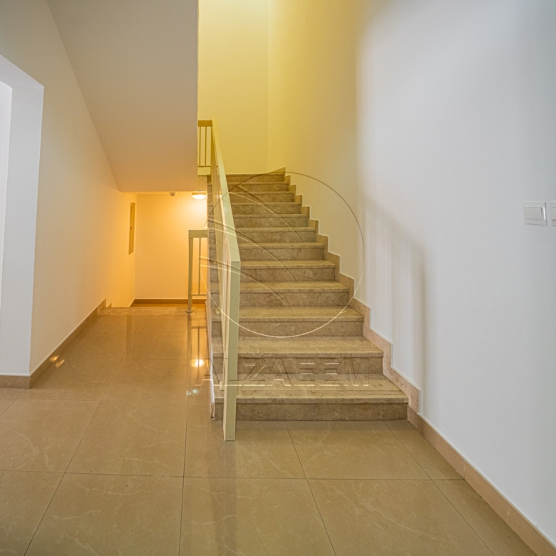√ Vacant Villa | Premium Living | Price Dropped √