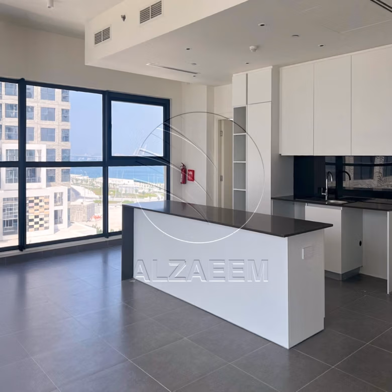 √ Sea View | Corner | with Balcony | Rent Refund √