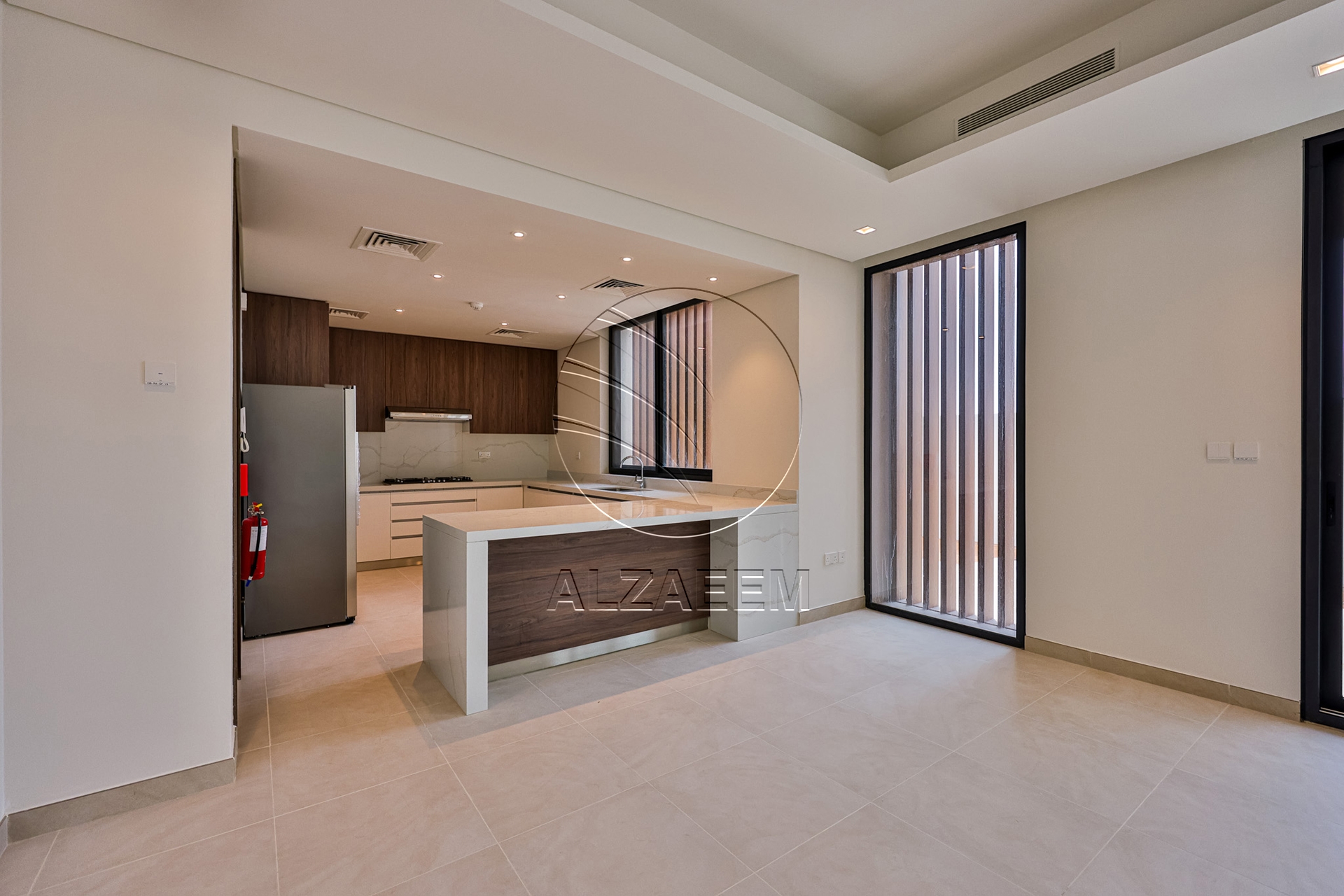 √ 4BR+Maid Single Row Villa | Prime Location √