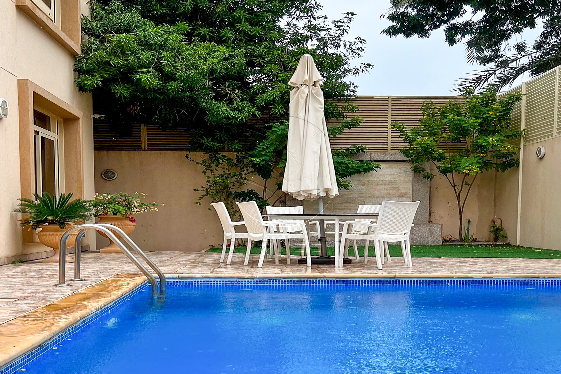 Single Row Corner | Modified Villa | Furnished