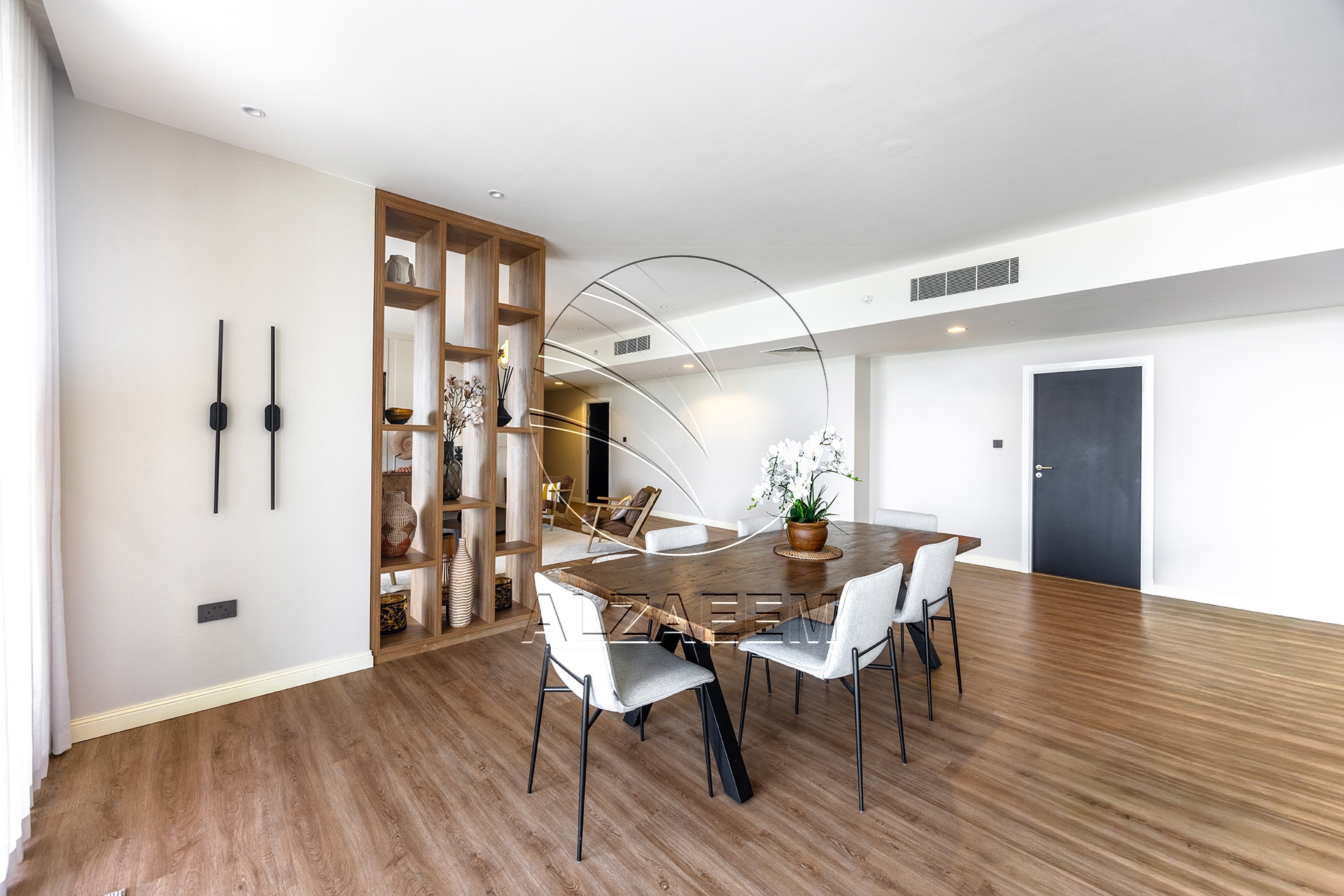 VACANT! 4BR Penthouse | Luxury Living