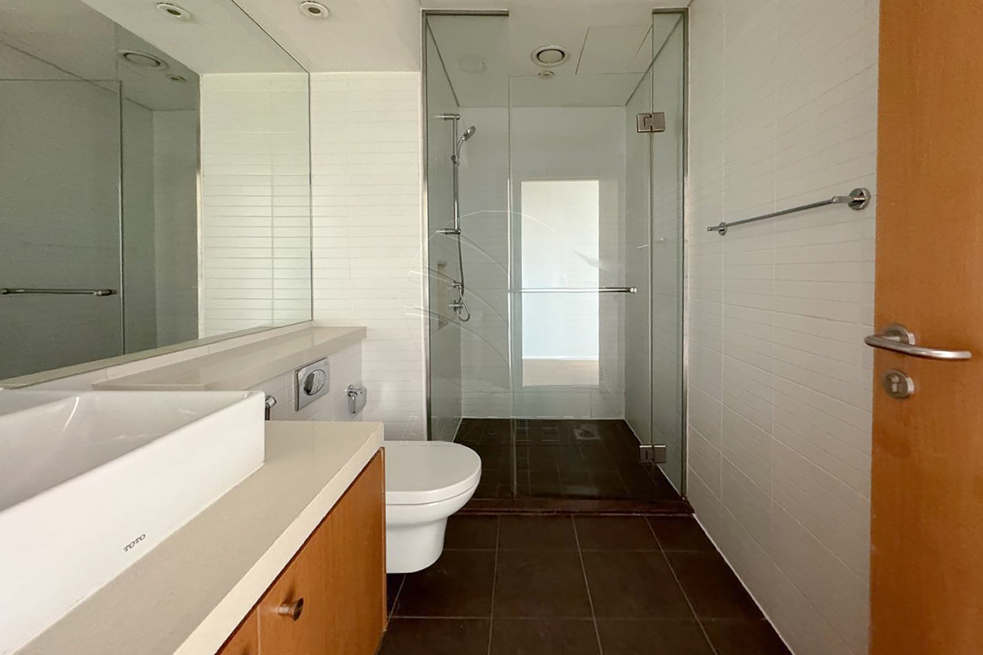 √Modern Living with Private Beach Access | Rented√