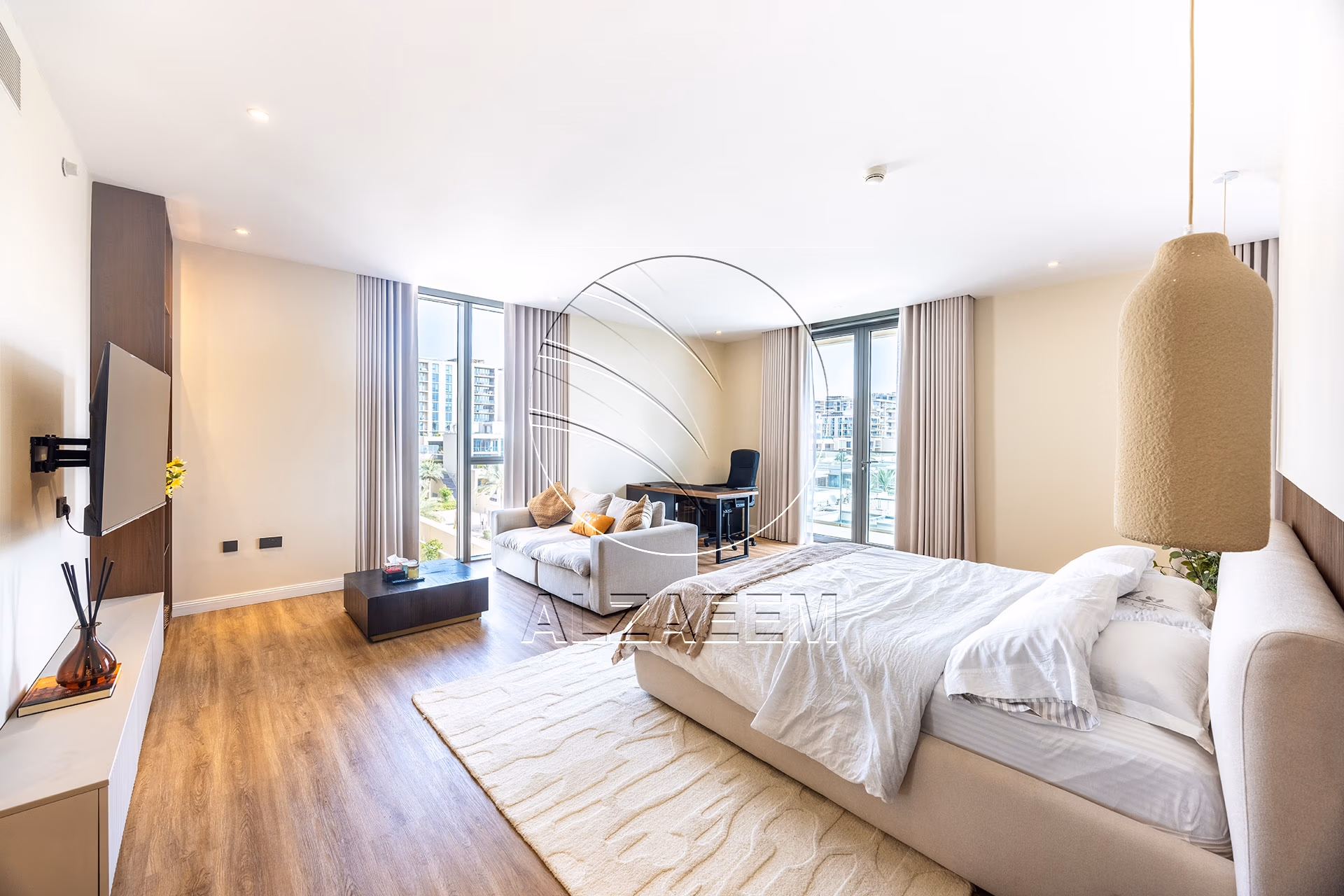 VACANT! 4BR Penthouse | Luxury Living