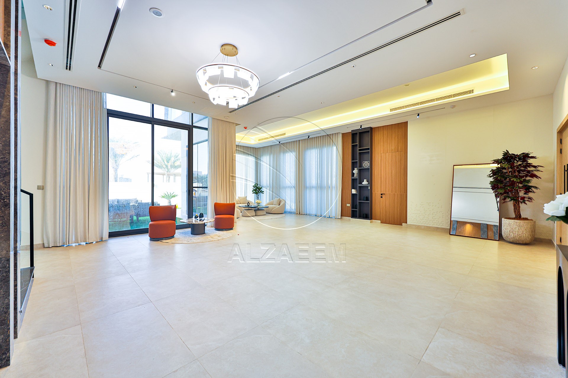 √ Single Row End | High Ceiling | Luxury Living √