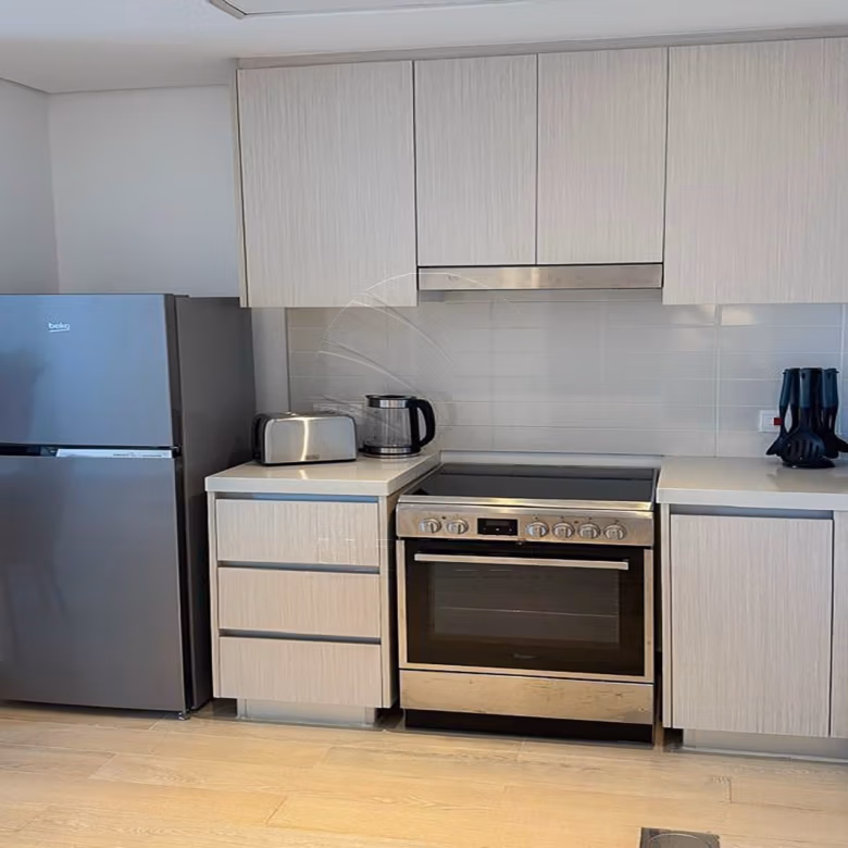 VACANT! Fully Furnished | High level | Canal View