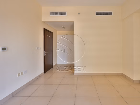 High Level and Vacant | Full Canal View Unit