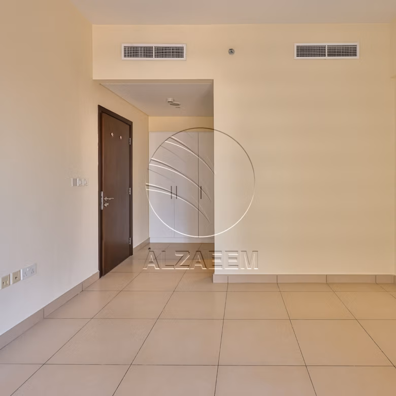 High Level and Vacant | Full Canal View Unit