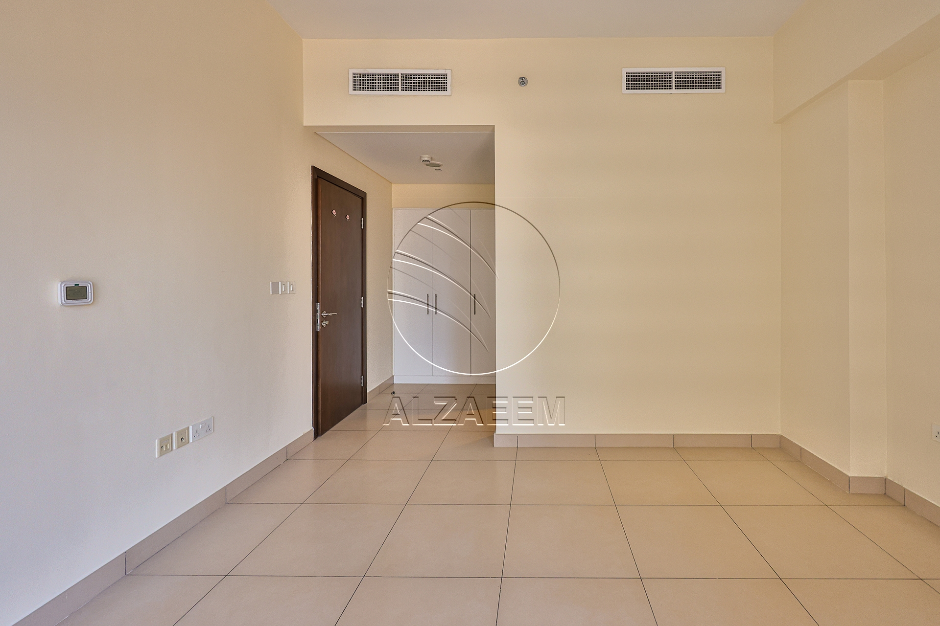 High Level and Vacant | Full Canal View Unit