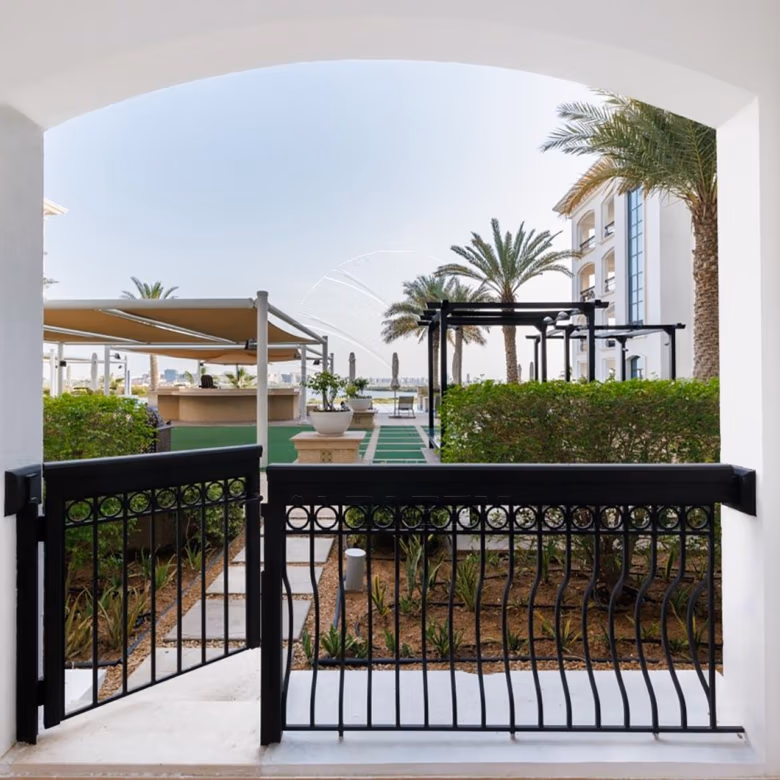 √3BR+M | Direct Access to Pool | Fully Furnished√