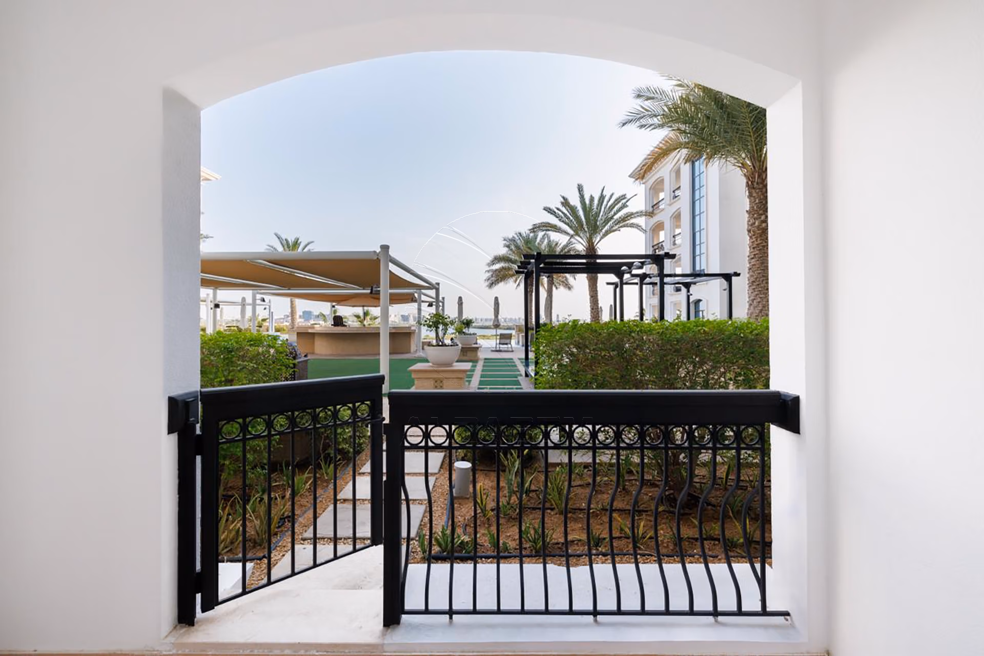 √3BR+M | Direct Access to Pool | Fully Furnished√