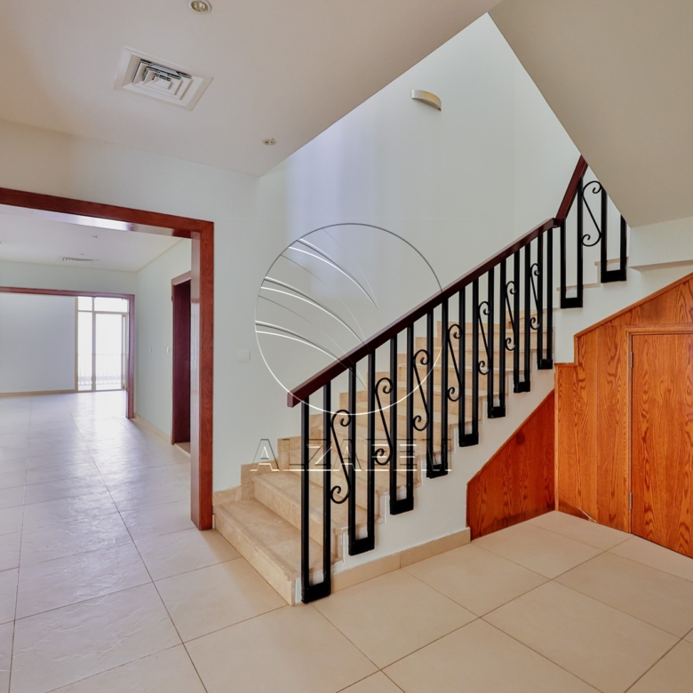Vacant | Private Pool | For Investment or End Use