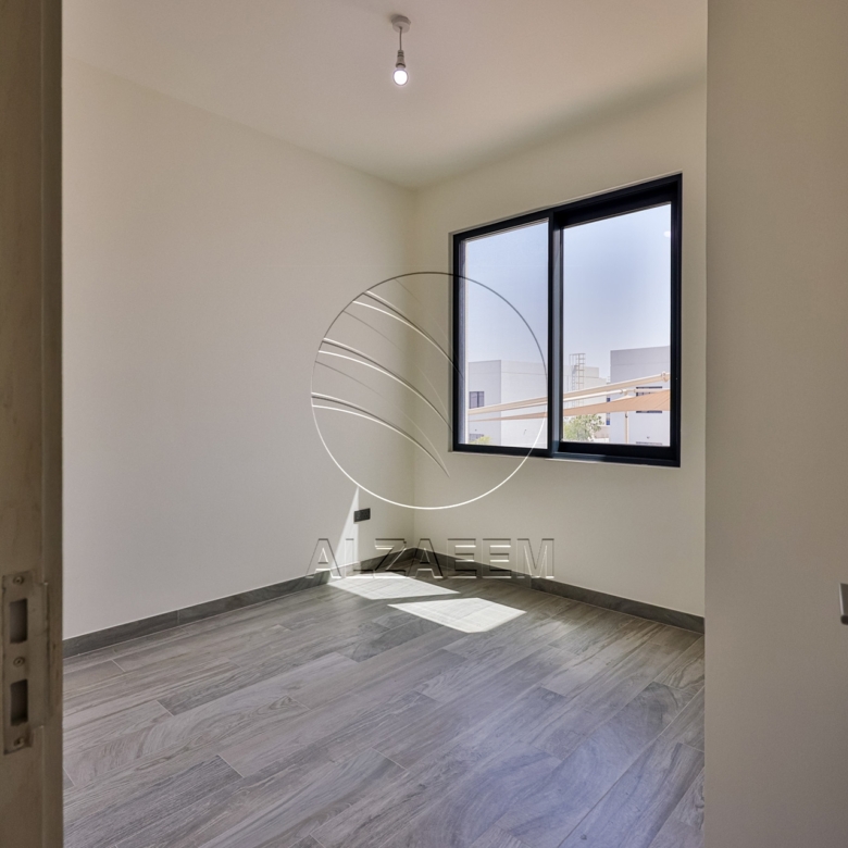 Single Row | Up to 3 Payments | Garden View