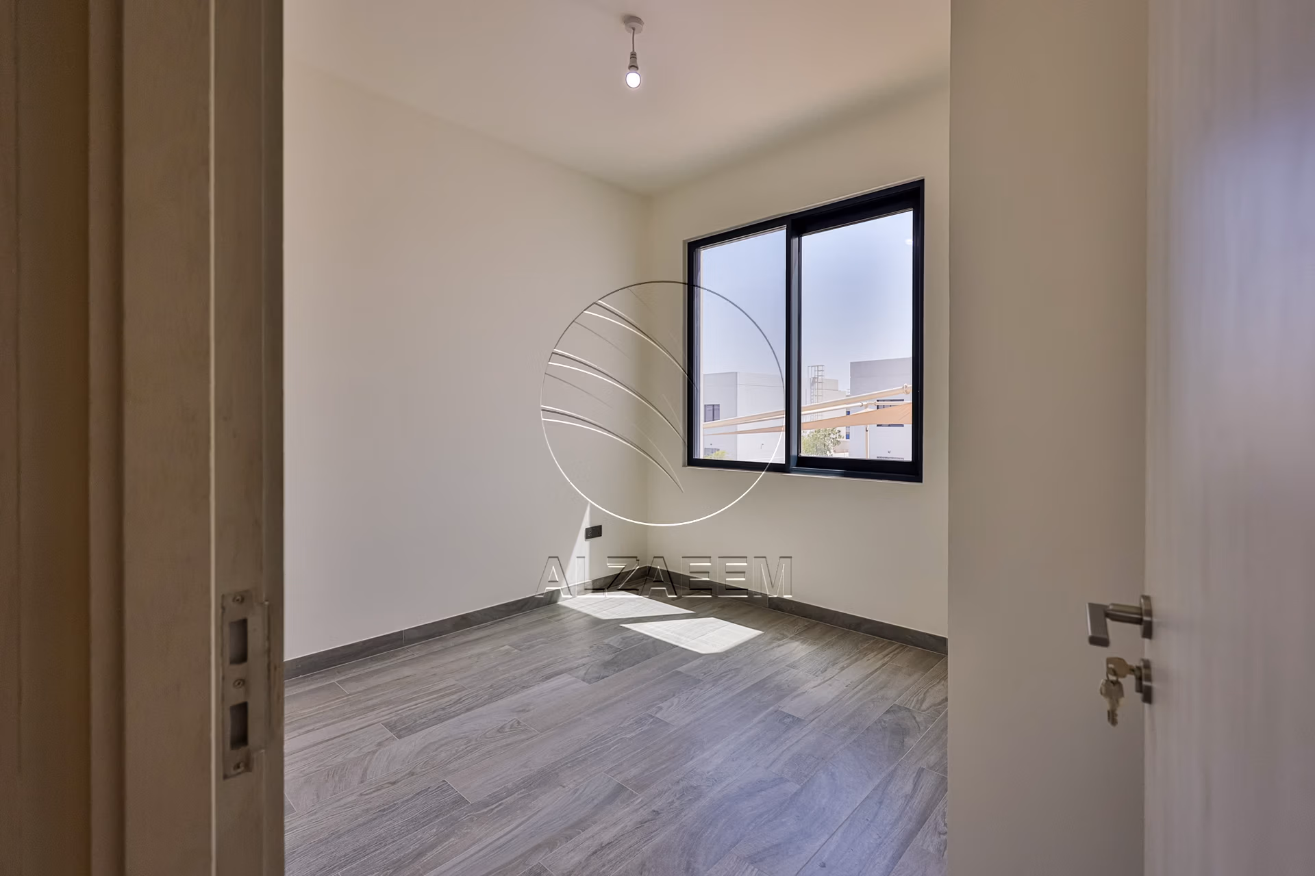 Single Row | Up to 3 Payments | Garden View