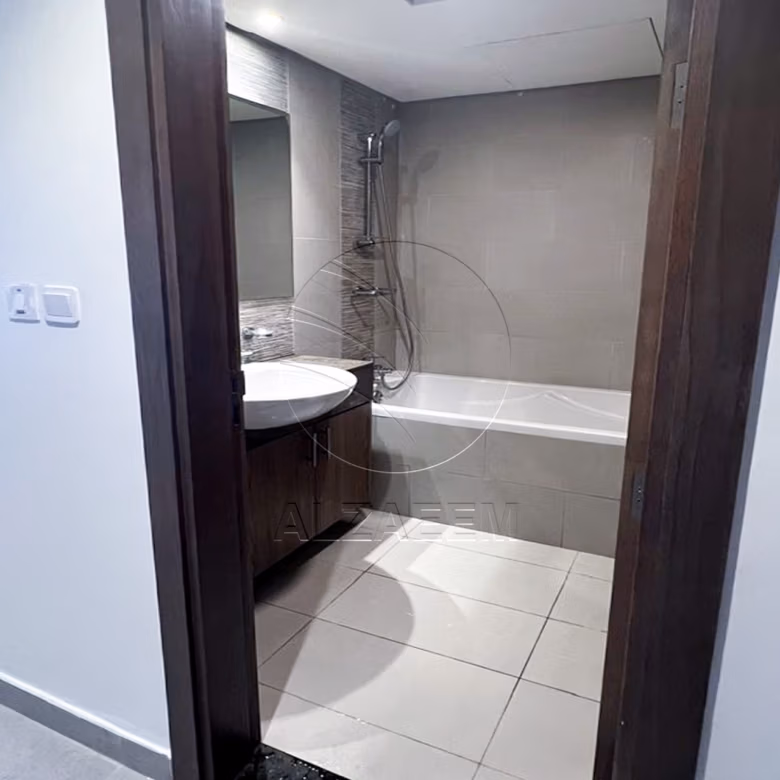 VACANT! Open View | Prime Address | High Level