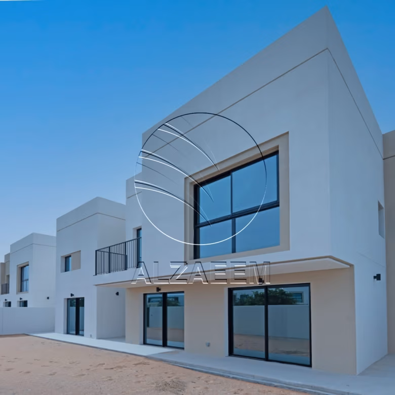 Single Row Corner | Facing Golf Course | Pool View