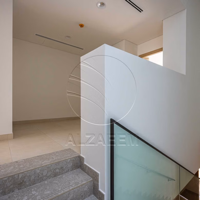 √EXCLUSIVE! Spacious 2BR+Maid | Single Row Mid√