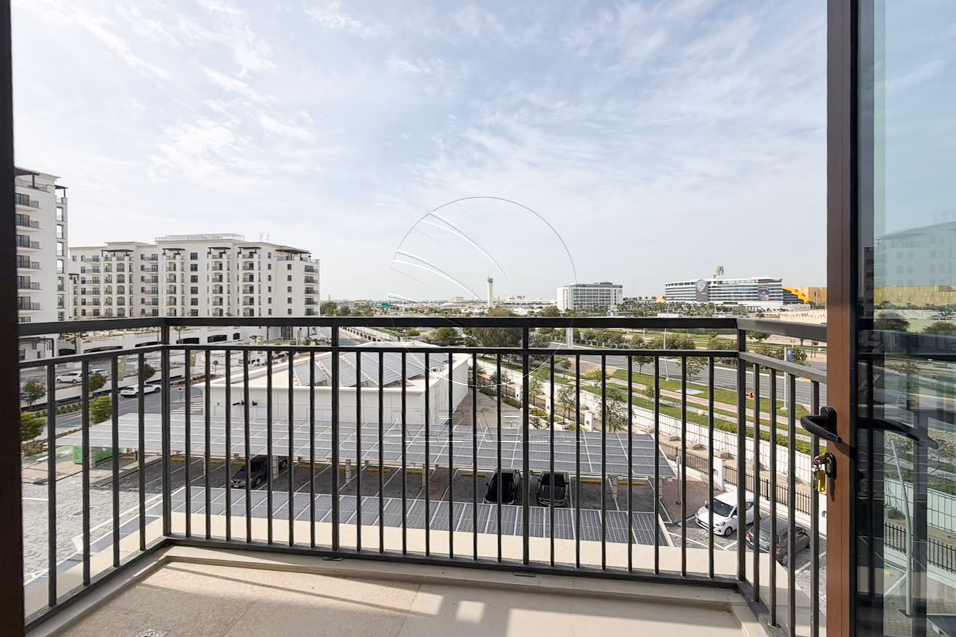 √Fully Furnished | Up to 12 Cheques | Mid Level√