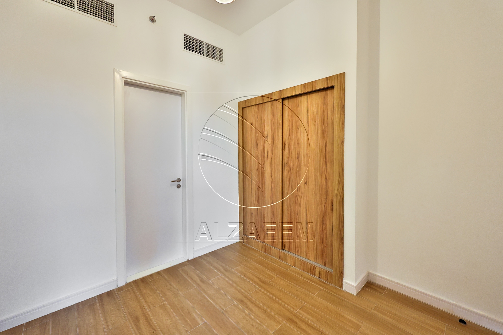 √Semi Furnished Duplex | 2 Parkings Rented+Refund√