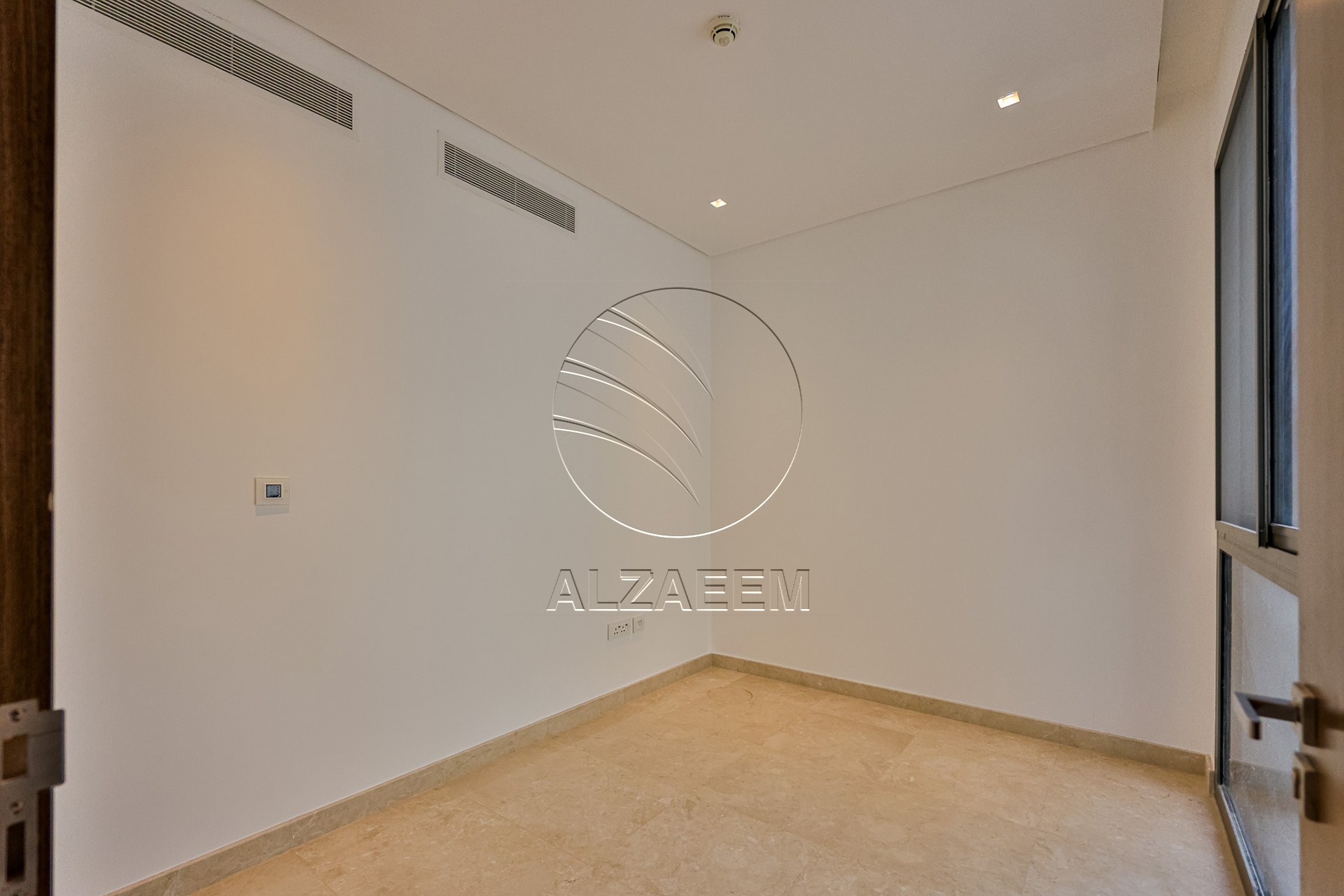 Golf Course View Villa + 1047Sqm Landscaped Plot