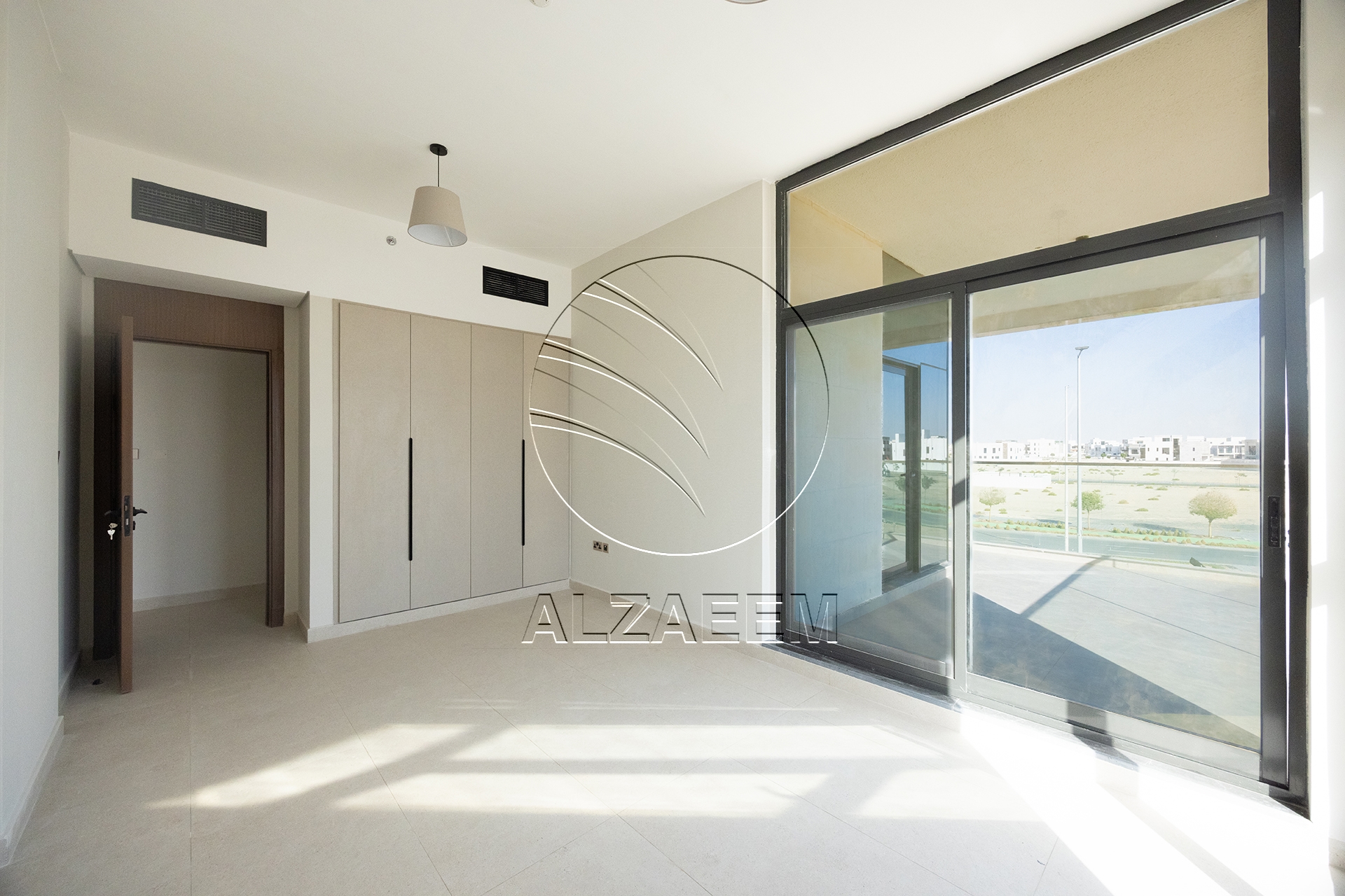 √ Move in Ready | Corner Layout | Prime Location √