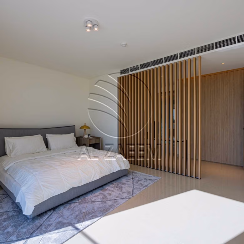 √HOT! Premium Location | High Ceiling | AL GHAF√