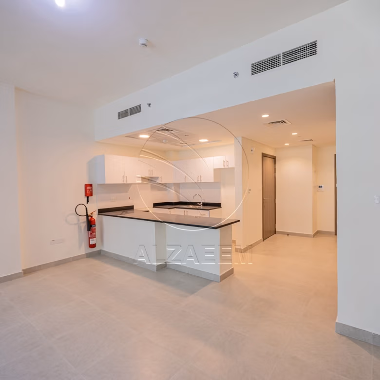 √HOT DEAL! Premium Location | Accessible Unit√