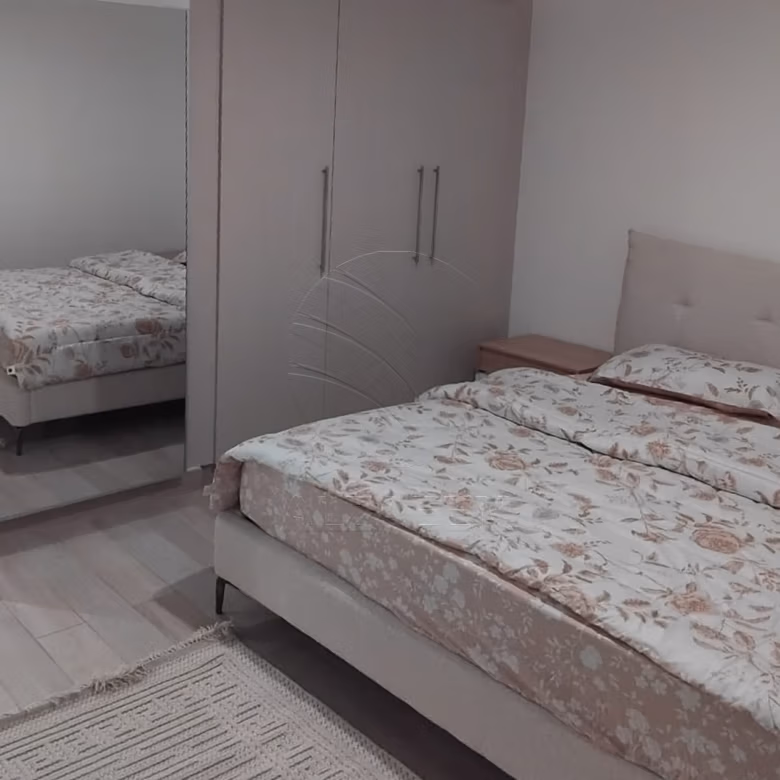 VACANT | Fully Furnished | Sea World View