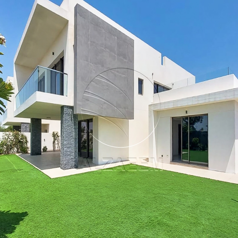 Corner | Single Row | Type 4F | Pool + Golf view
